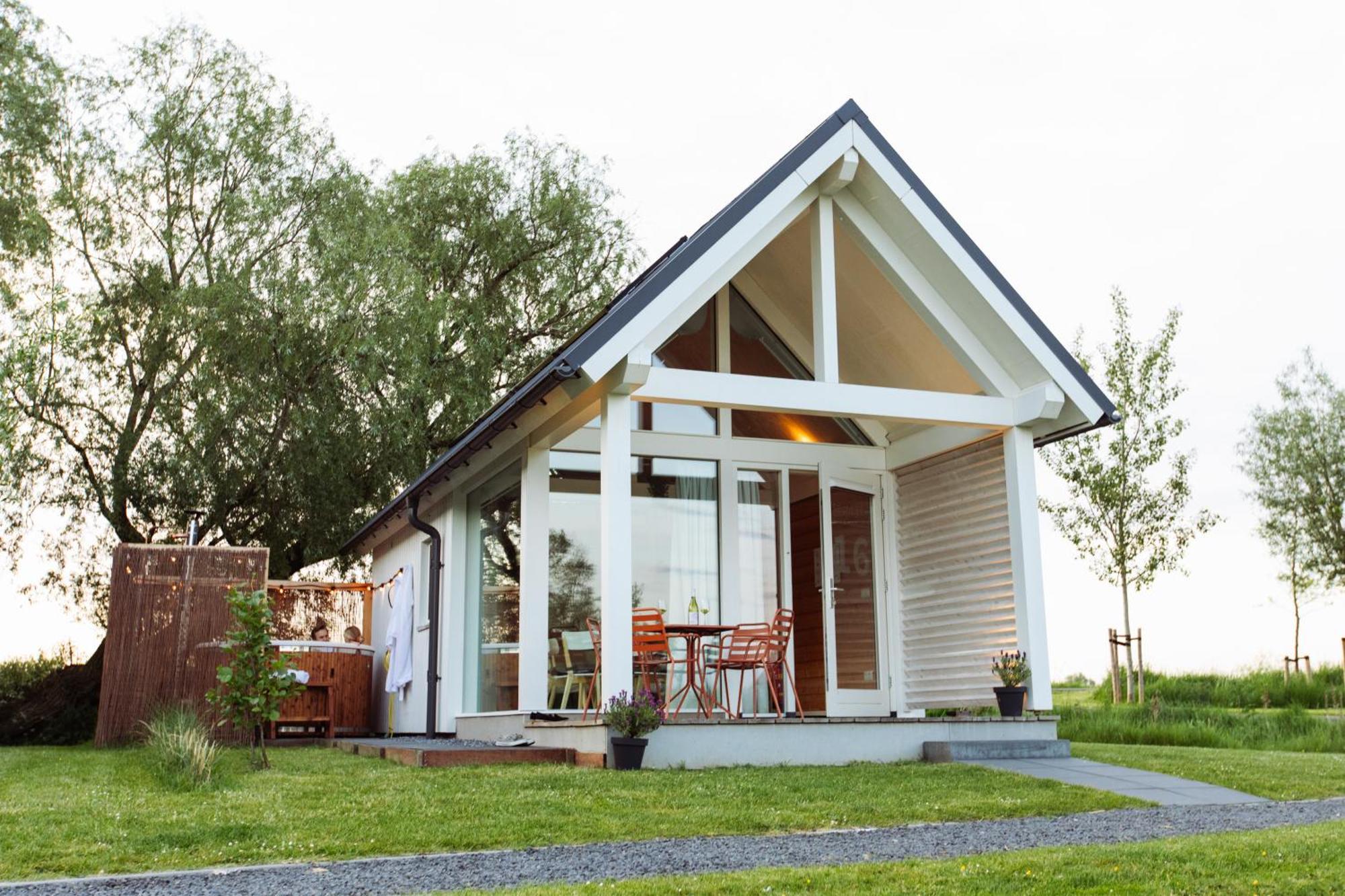 Tiny House - Optioneel Met Hottub Apartment Dokkum Room photo